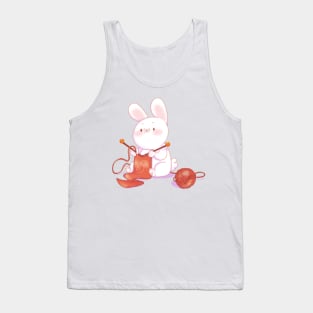 Bunny knitting a scarf Tank Top